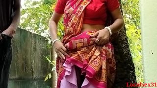 Village hot horny Bhabi Sex In Outdoor with a boy