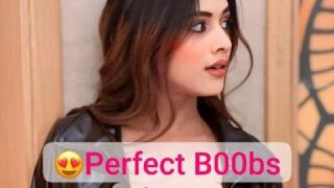 Roshi Singh Nude Tits Show On Live