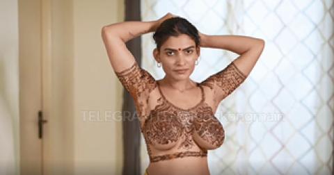 Resmi r Nair Nude xxx big Boobs covered in mehendi