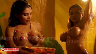 Resmi Nair Nude Royal Bath Big Boobs & Ass Video Part 2