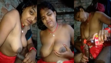 Desi Bhabhi big boobs giving blowjob