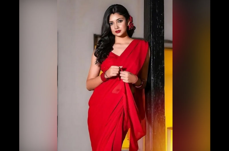 Famous Actress & Insta Influencer Soumi Ghosh Naked Tits Show & Hairy Pussy Tease On Live Tango