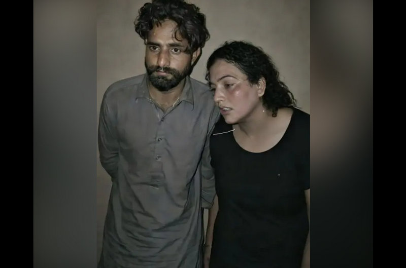 Pakistani Umairi Naked Sucking & Hard Sex Showing Full Face Viral Video