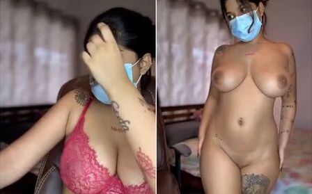Gorgeous SriLankan Cam Girl Jenny_GIrl Naked Revealing Her Huge Tits and Shaved Pussy