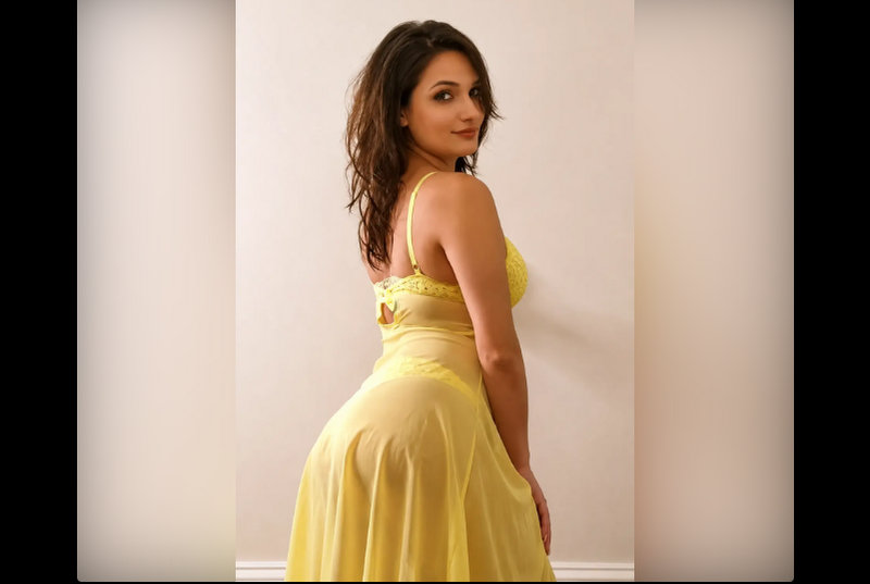 Sonika Chandigarh Naked Leaked teasing big boobs on live Cam